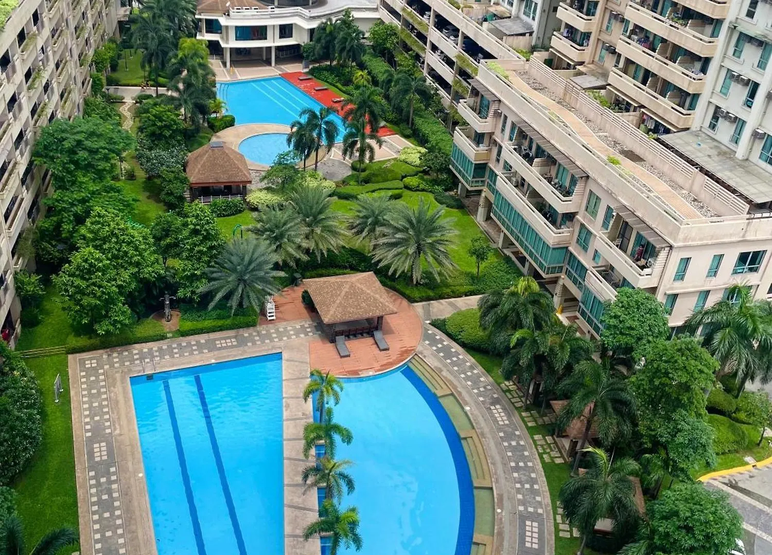 Luxury Bauhaus Inspired Apartment Near Makati Manila 0*,